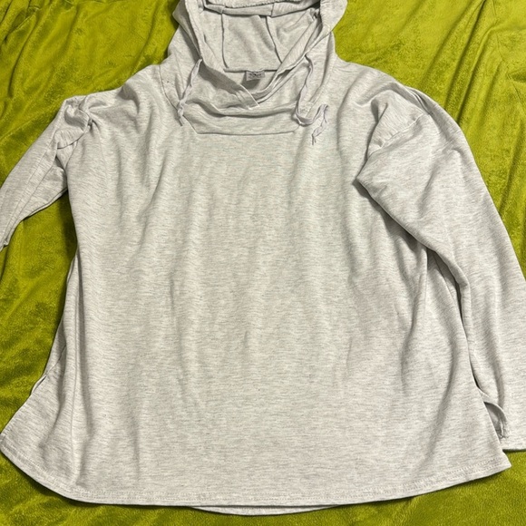 Athletic Works Tops - WNS Athletic Works Lightweight Hoodie Sz XL